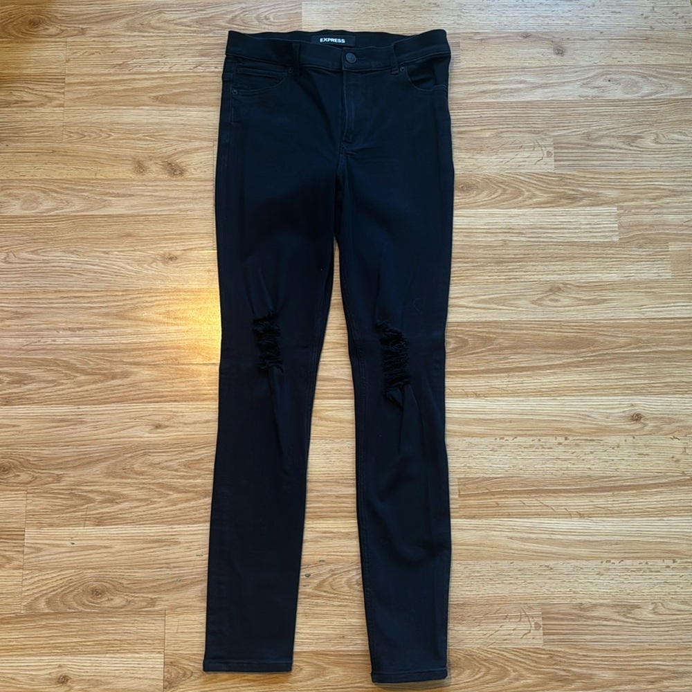 Express HR Ripped Jeggings - size 8L